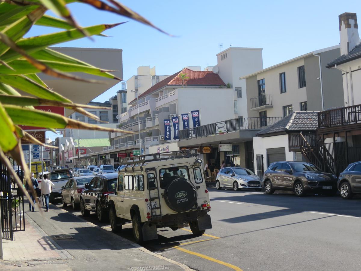 Sea Point Inn Cape Town Exterior photo