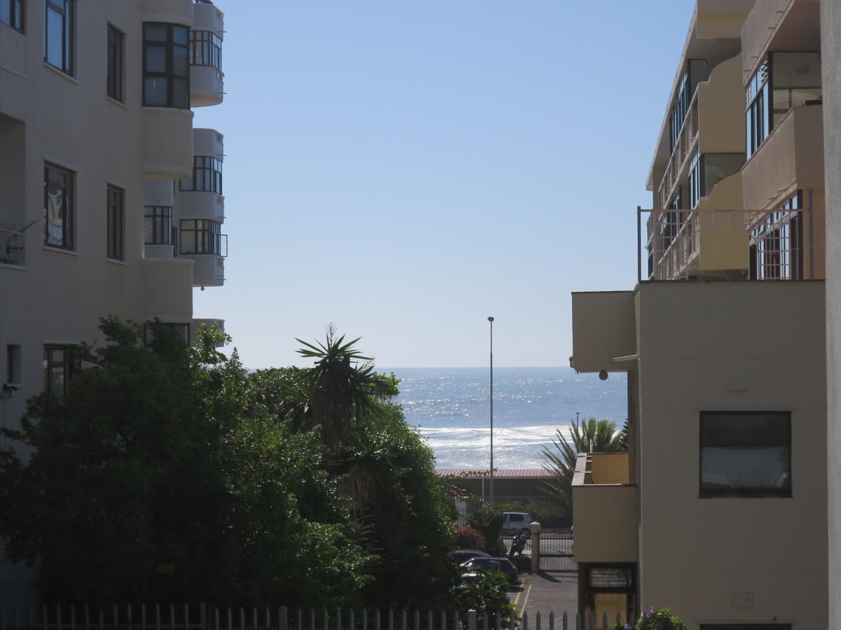 Sea Point Inn Cape Town Exterior photo